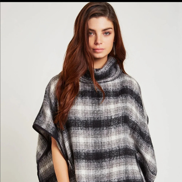 BCBGeneration Plaid Poncho - Picture 3 of 5